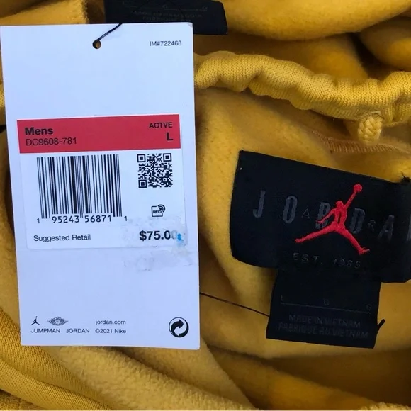 NWOT Nike Air Jordan Jump Man Hoodie and Jogger Set Yellow Mens Sz L.